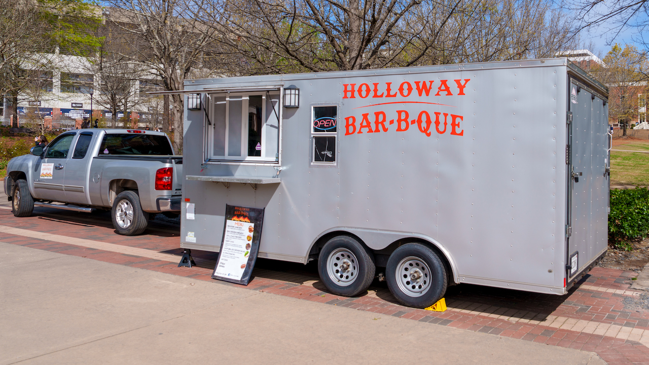 Holloway BBQ trailer on Roosevelt Concourse